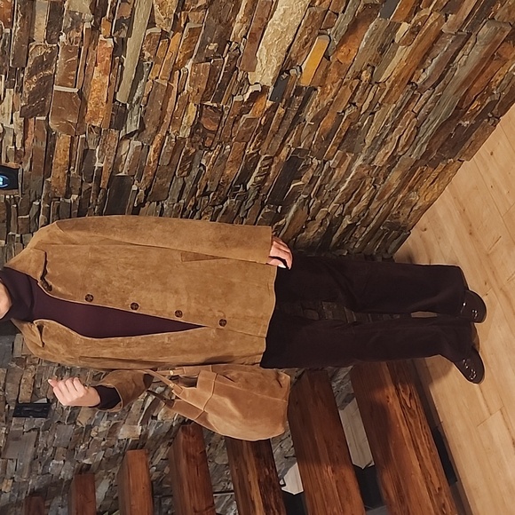 Soft suede jacket - Picture 7 of 14